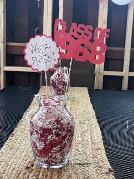 Reunion center piece